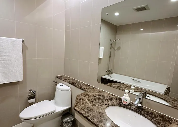 The Prime 11 Sukhumvit 11 2br Near Bts Nana *