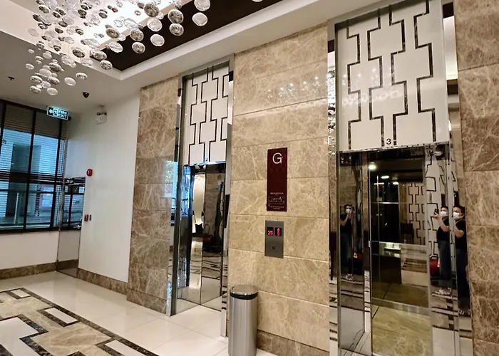 The Prime 11 Sukhumvit 11 2br Near Bts Nana Bangkok